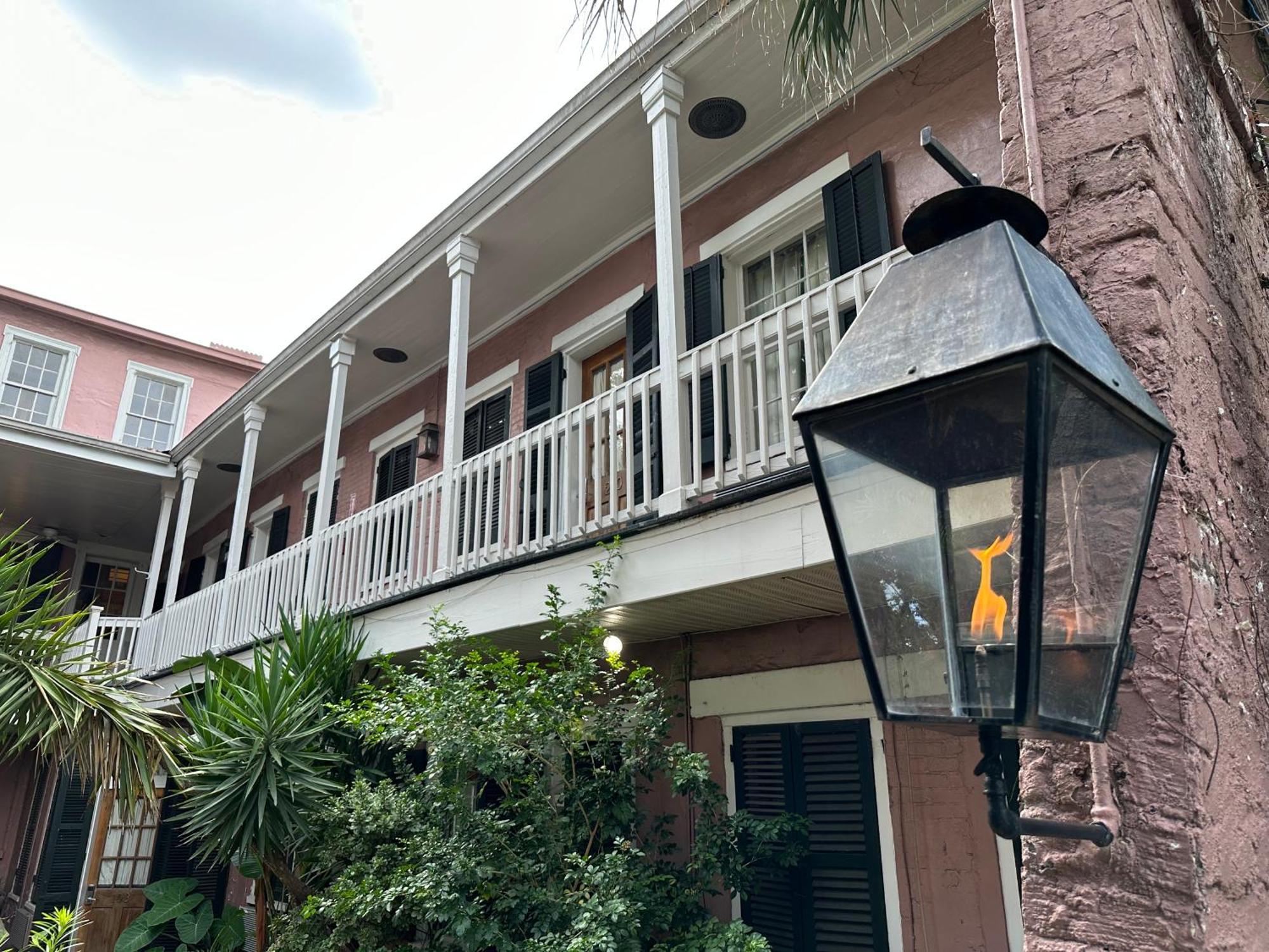 Lamothe House Hotel A French Quarter Guest Houses Property Новий Орлеан Екстер'єр фото