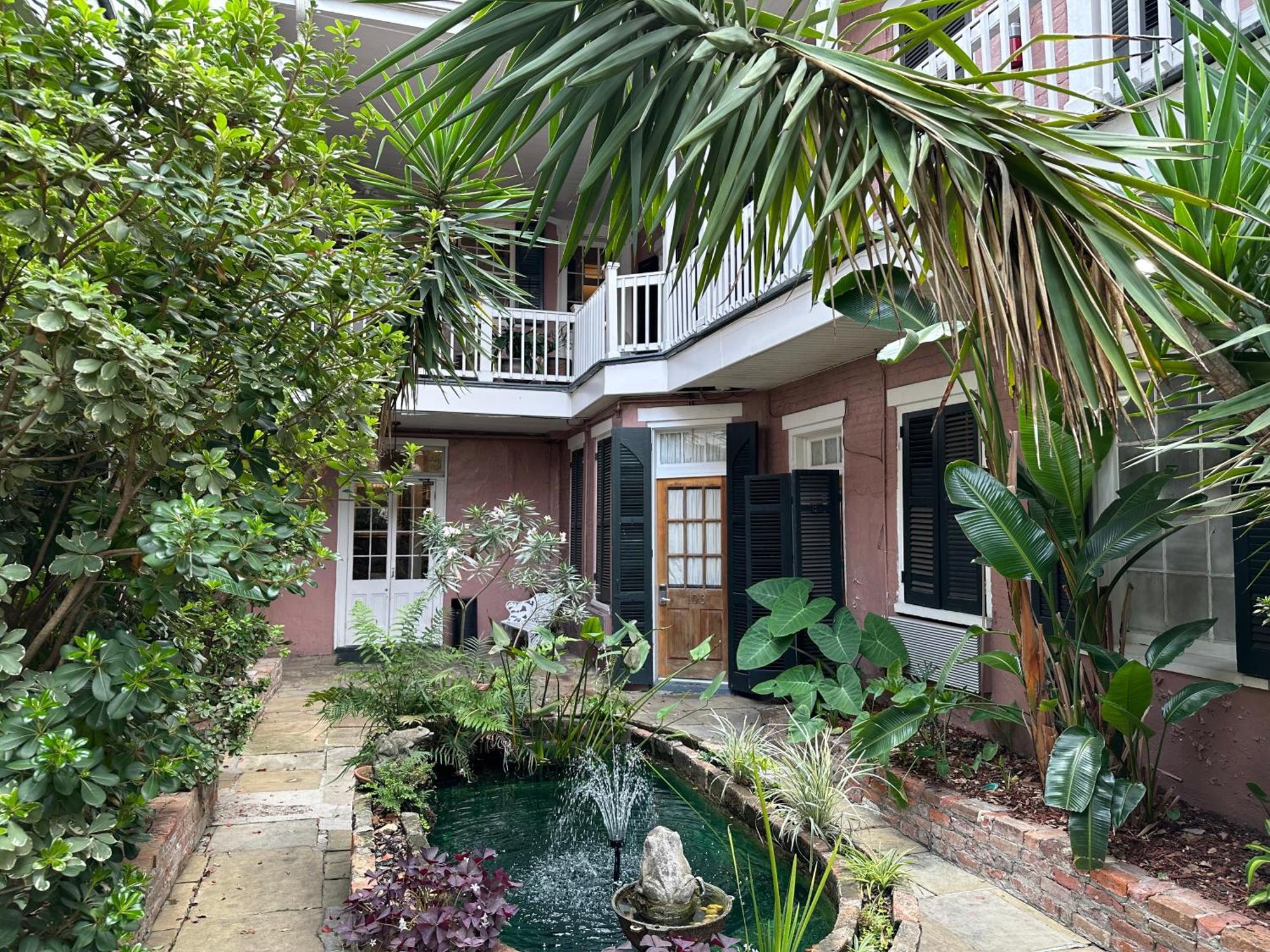 Lamothe House Hotel A French Quarter Guest Houses Property Новий Орлеан Екстер'єр фото