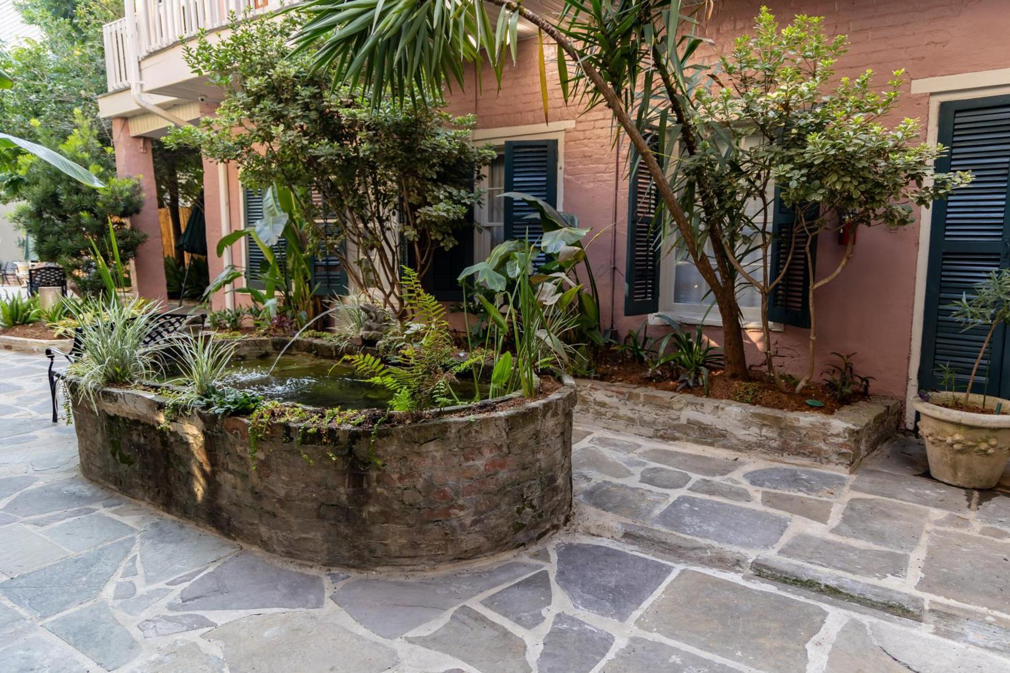 Lamothe House Hotel A French Quarter Guest Houses Property Новий Орлеан Екстер'єр фото